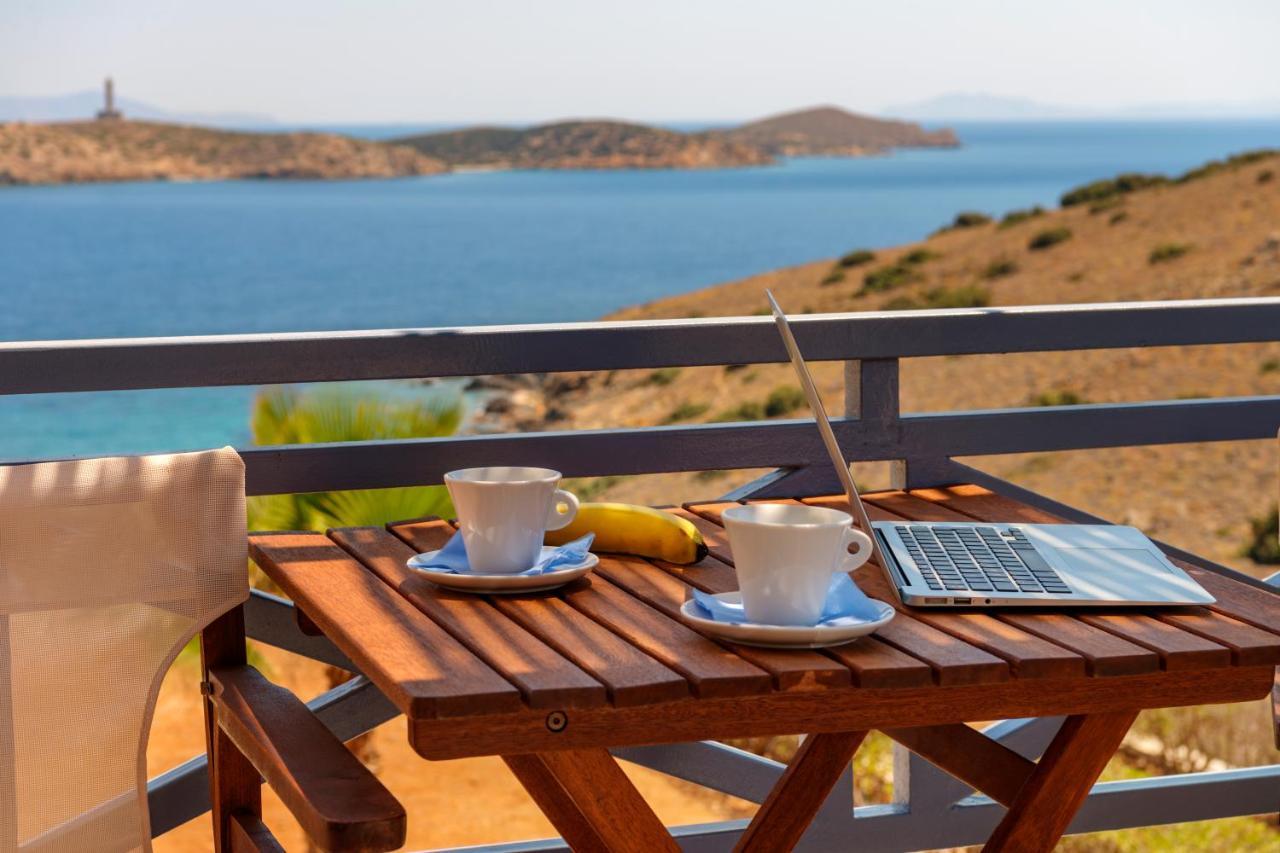 Sunrise Beach Suites Azolimnos Syros Exterior photo